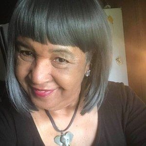 Meet your Posher, Bobbie